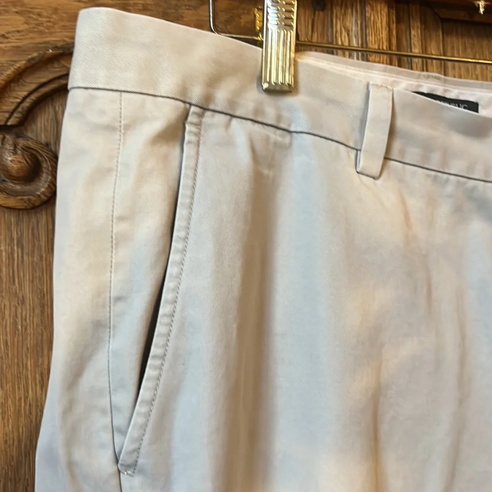 Banana Republic Chino Pants